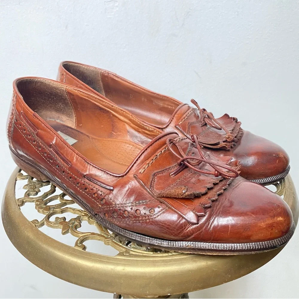 🍄 3/$30 Vintage Leather Tassel Loafers Made in Italy
